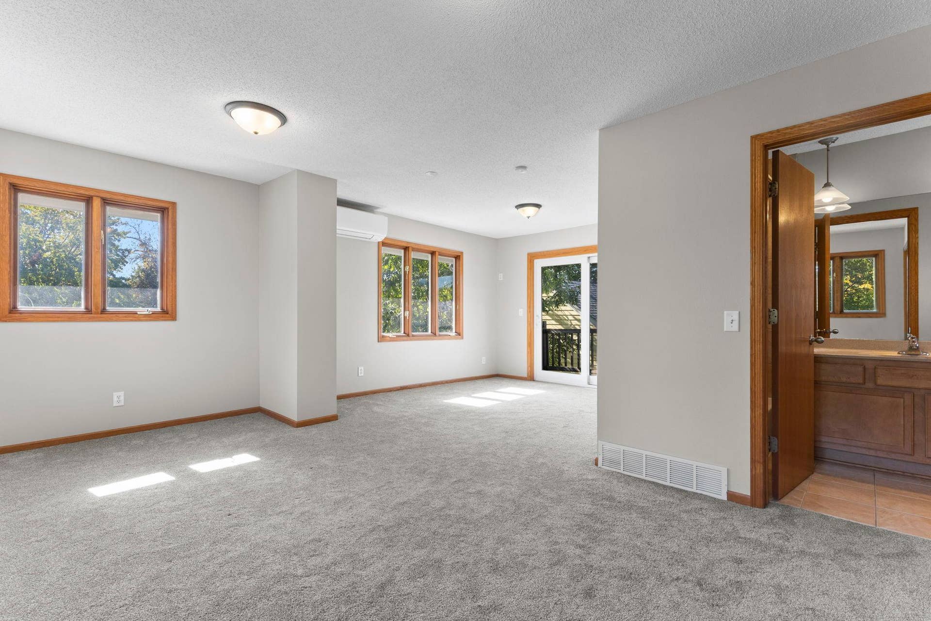 2001 W 61st Street, 1, Minneapolis, MN 55419 50-web-or-mls-2001 W 61st St-385.jpg