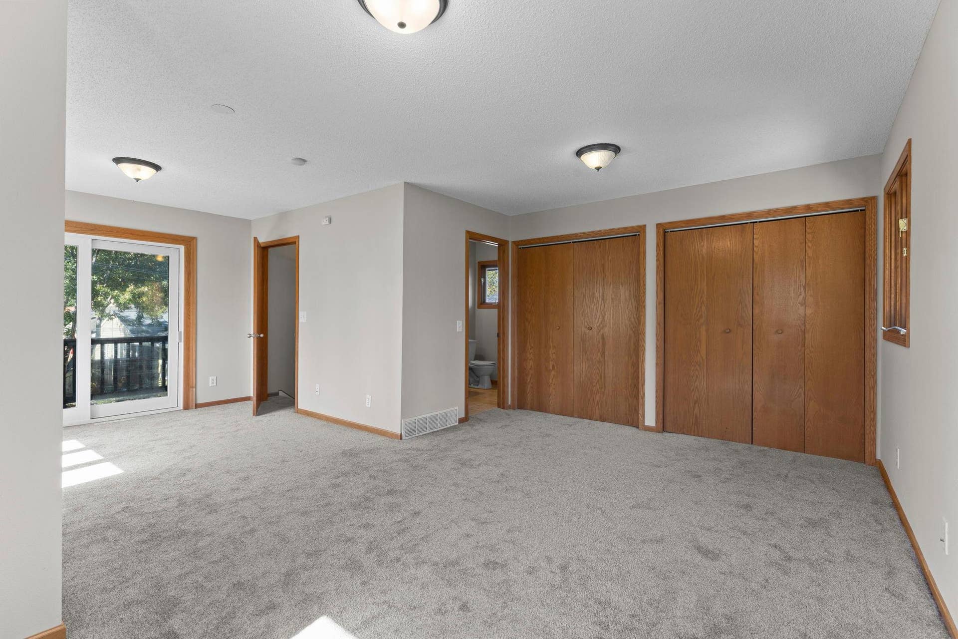 2001 W 61st Street, 1, Minneapolis, MN 55419 48-web-or-mls-2001 W 61st St-380.jpg