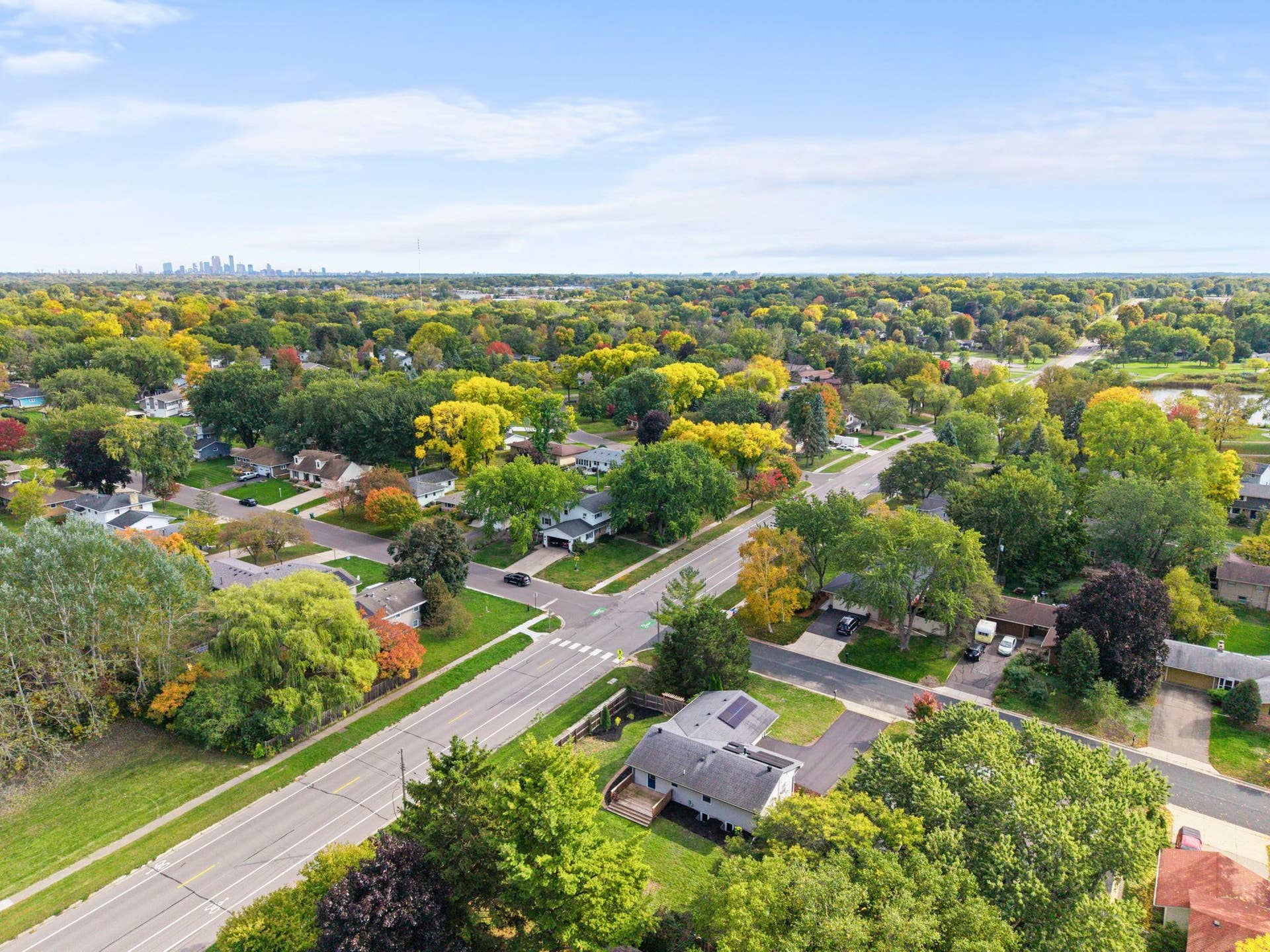 8700 40th Avenue N, New Hope, MN 55427 8700 40th Avenue N, New Hope, MN 55427