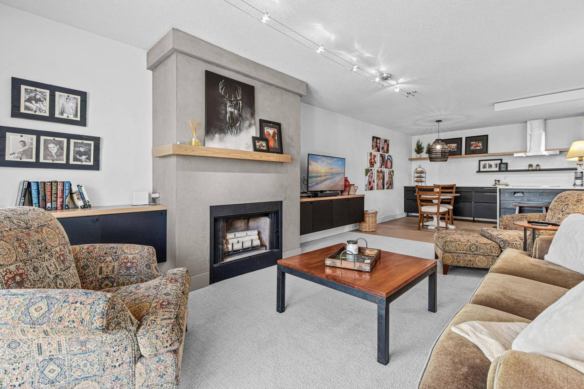 205 Barry Avenue S, #311, Wayzata, MN 55391 205 Barry Avenue S, #311, Wayzata, MN 55391