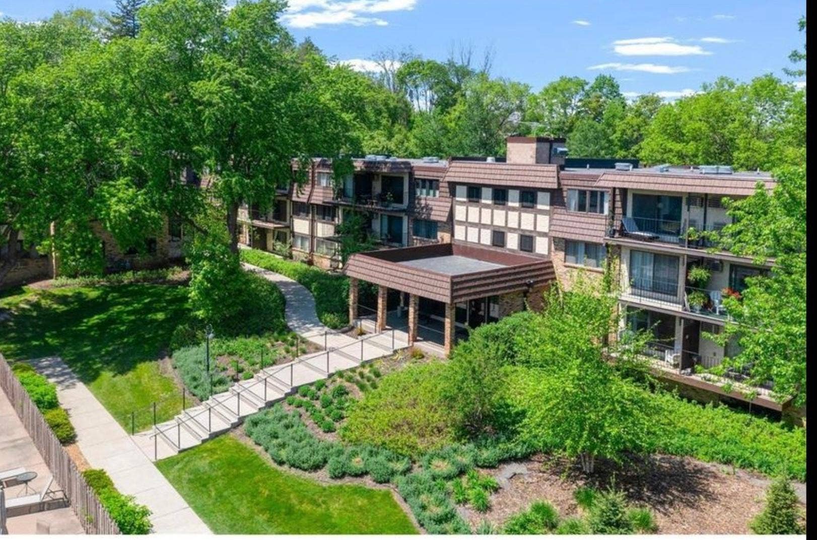 205 Barry Avenue S, #311, Wayzata, MN 55391 205 Barry Avenue S, #311, Wayzata, MN 55391