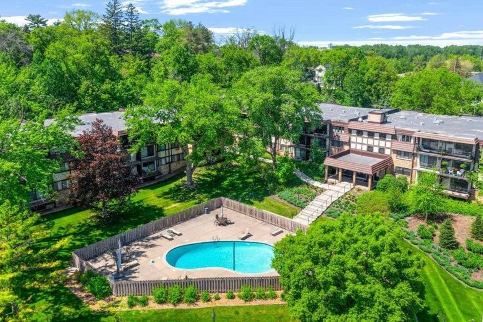 205 Barry Avenue S, #311, Wayzata, MN 55391 205 Barry Avenue S, #311, Wayzata, MN 55391