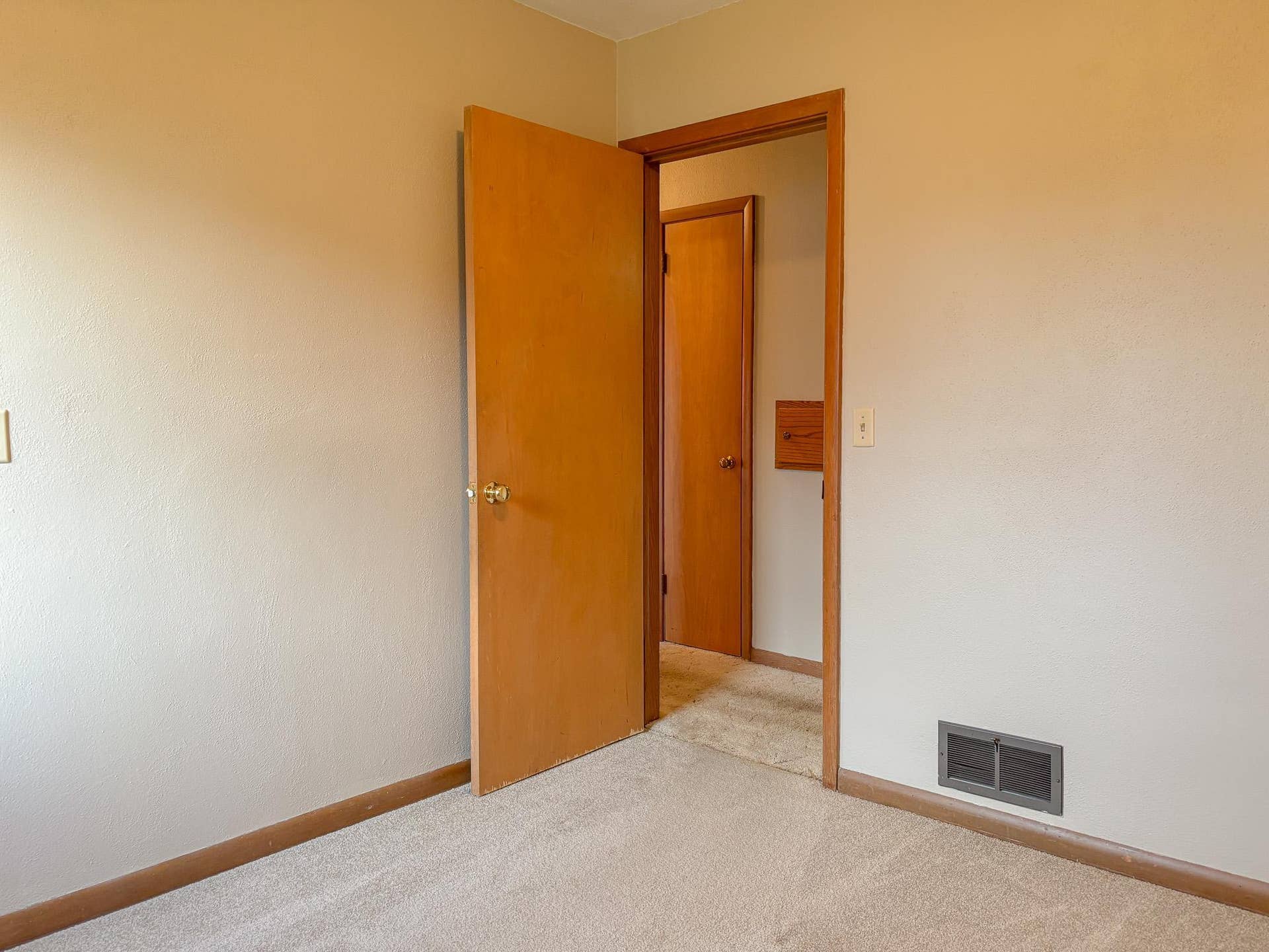 740 E Gustavus Avenue, Fergus Falls, MN 56537 ML Bedroom #3