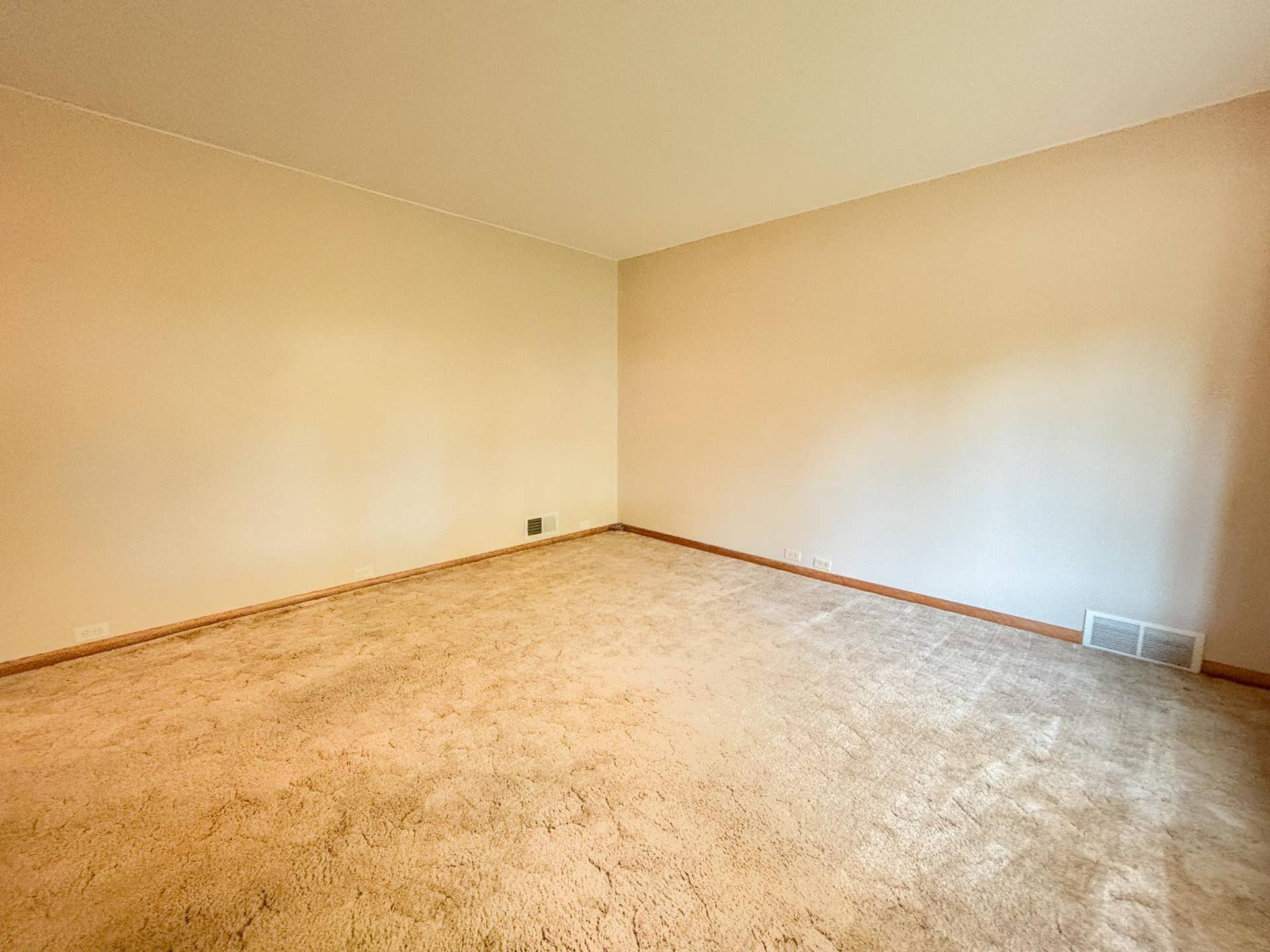 740 E Gustavus Avenue, Fergus Falls, MN 56537 Living Room