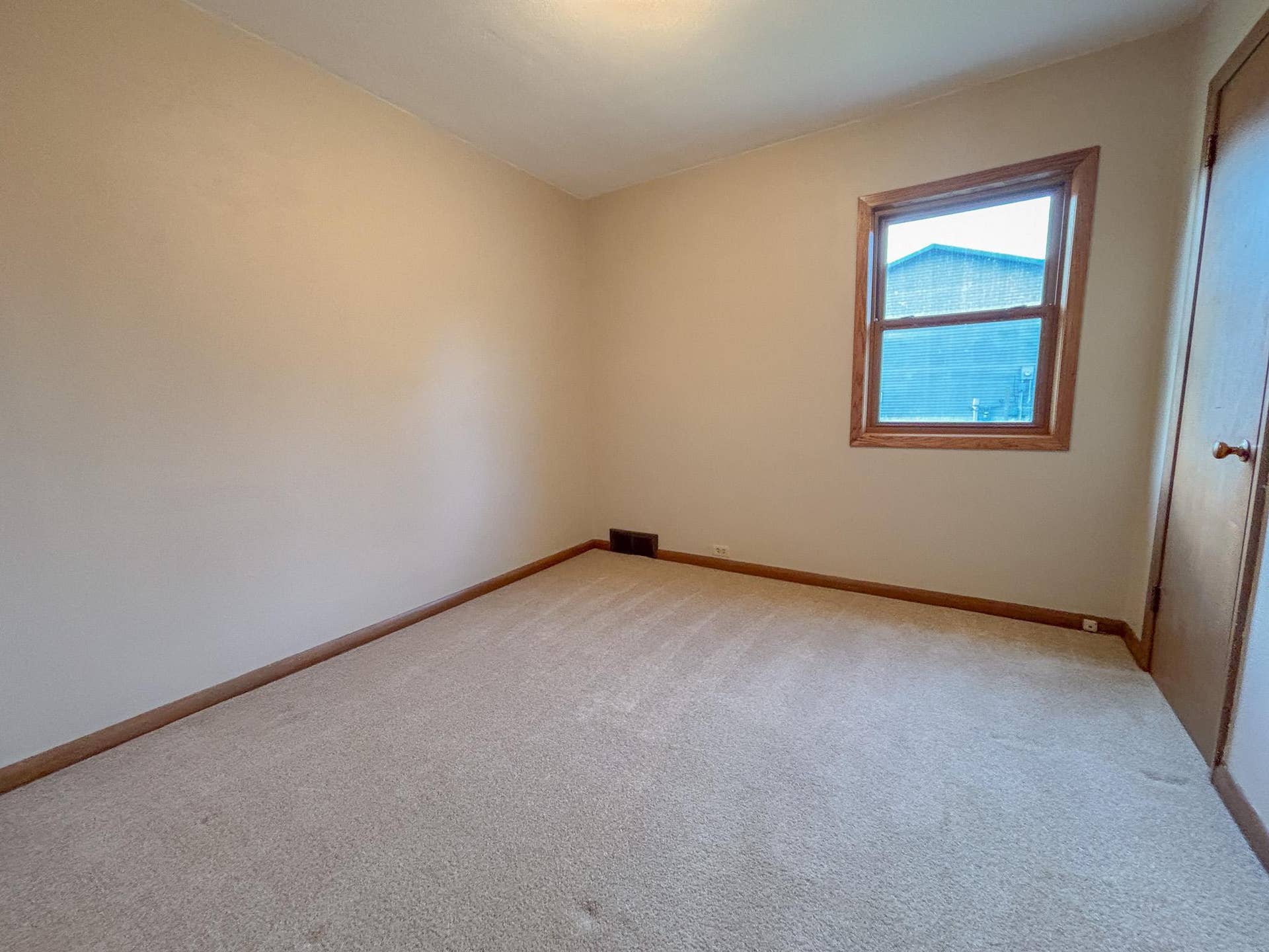 740 E Gustavus Avenue, Fergus Falls, MN 56537 ML Bedroom #3