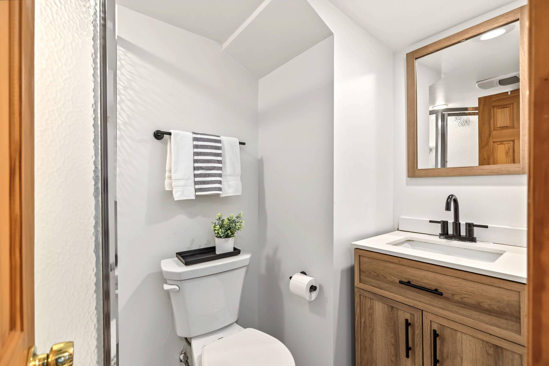 4018 Monroe Street NE, Columbia Heights, MN 55421 Lower level bathroom complete with shower