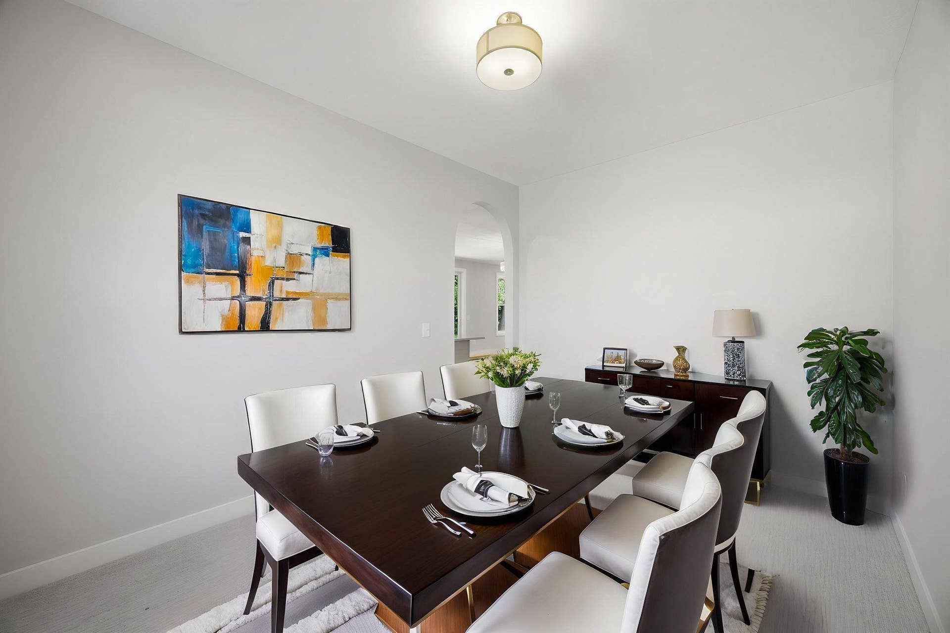 2399 Laurie Court W, Roseville, MN 55113 Formal dining room conveniently located adjacent to the kitchen, perfect for hosting family dinners and special occasions. Professionally Virtually Staged.