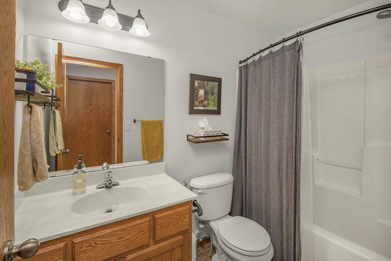 5309 34th Place N, Crystal, MN 55422