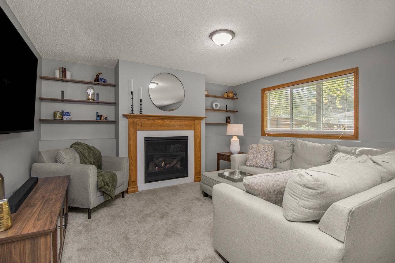 5309 34th Place N, Crystal, MN 55422