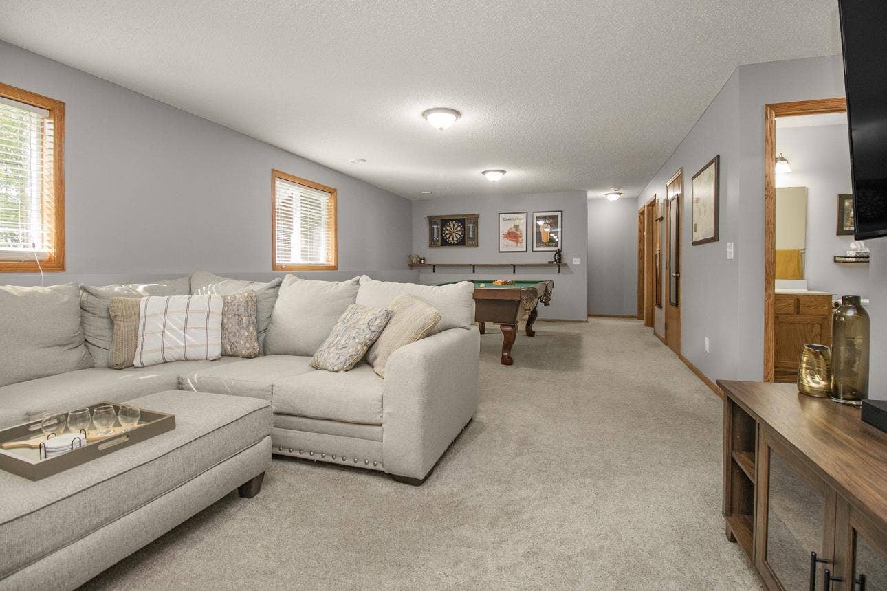 5309 34th Place N, Crystal, MN 55422