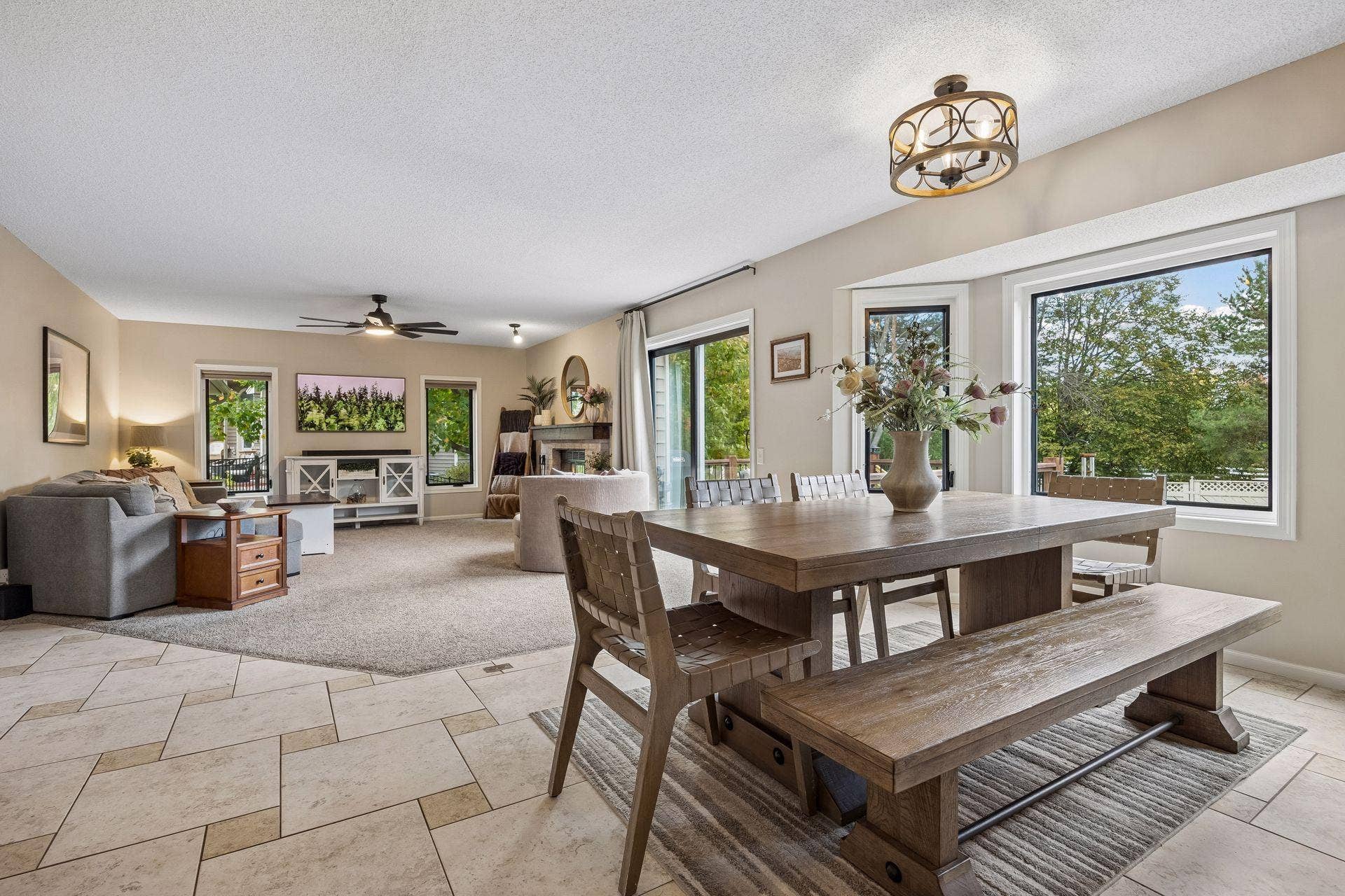 8860 Everest Lane N, Maple Grove, MN 55311