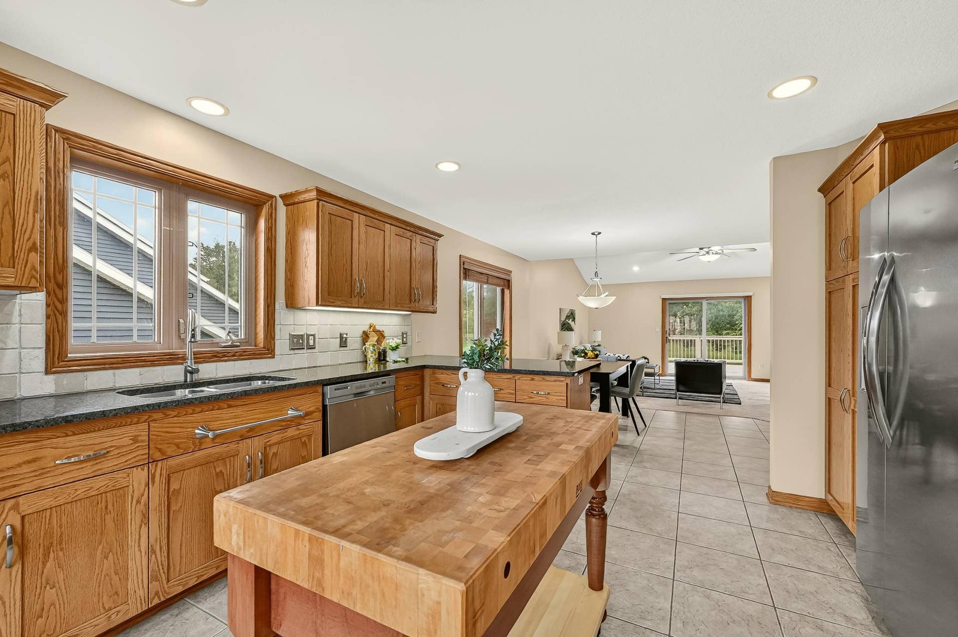 3588 Hart Lane SW, Rochester, MN 55902 Kitchen