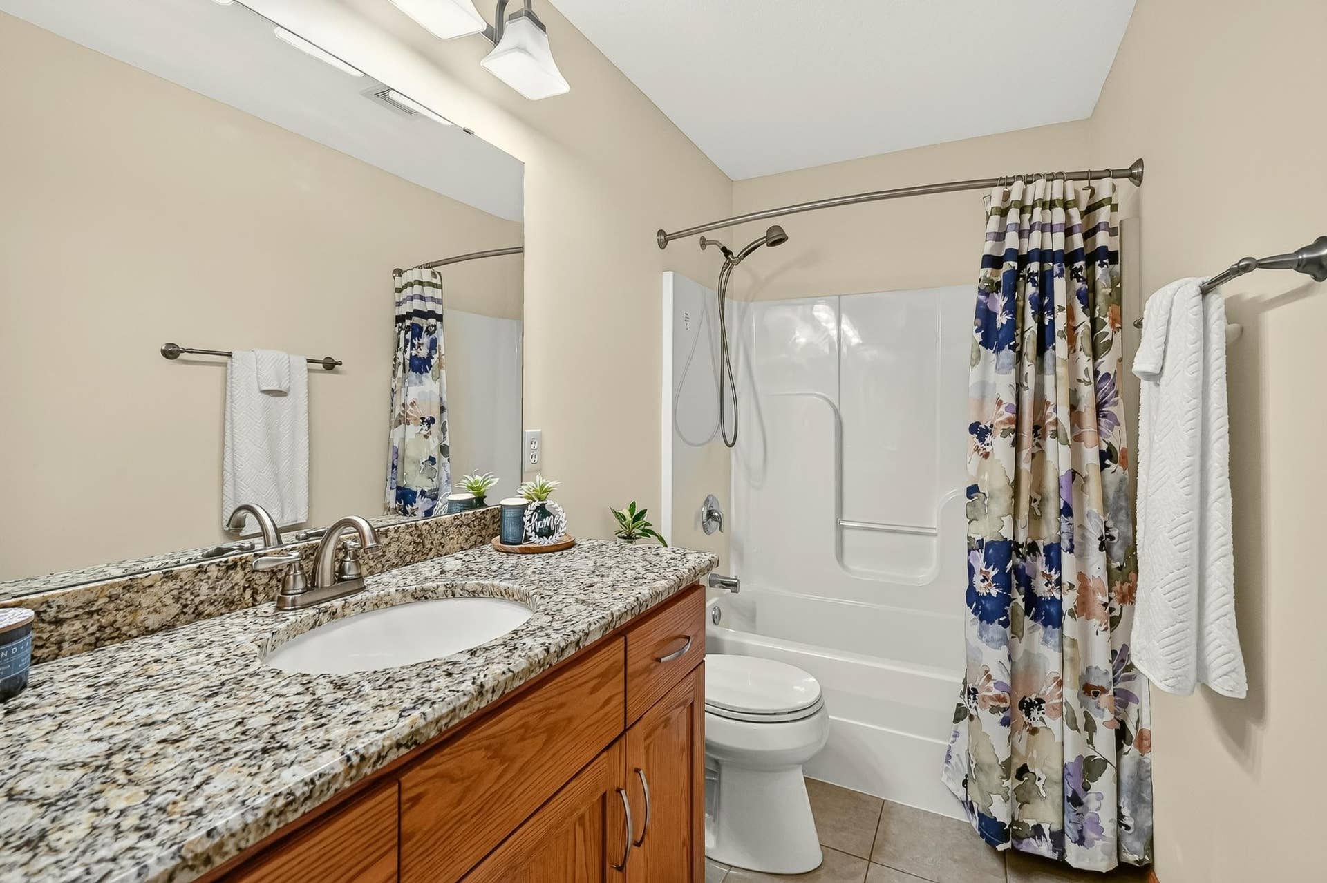 3588 Hart Lane SW, Rochester, MN 55902 DSC_6111.jpg