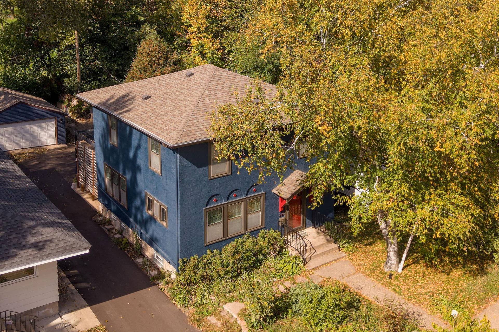 285 Queen Avenue N, 30, Minneapolis, MN 55405 DJI_20261006115947_0115_D-2.jpg