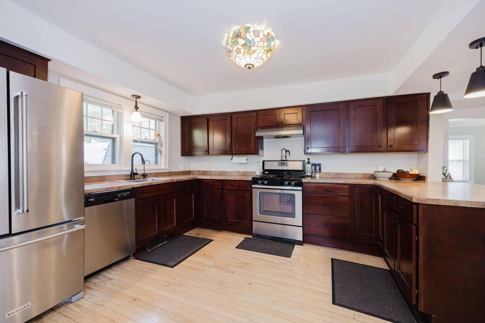 285 Queen Avenue N, 30, Minneapolis, MN 55405 7Z4A9174.jpg