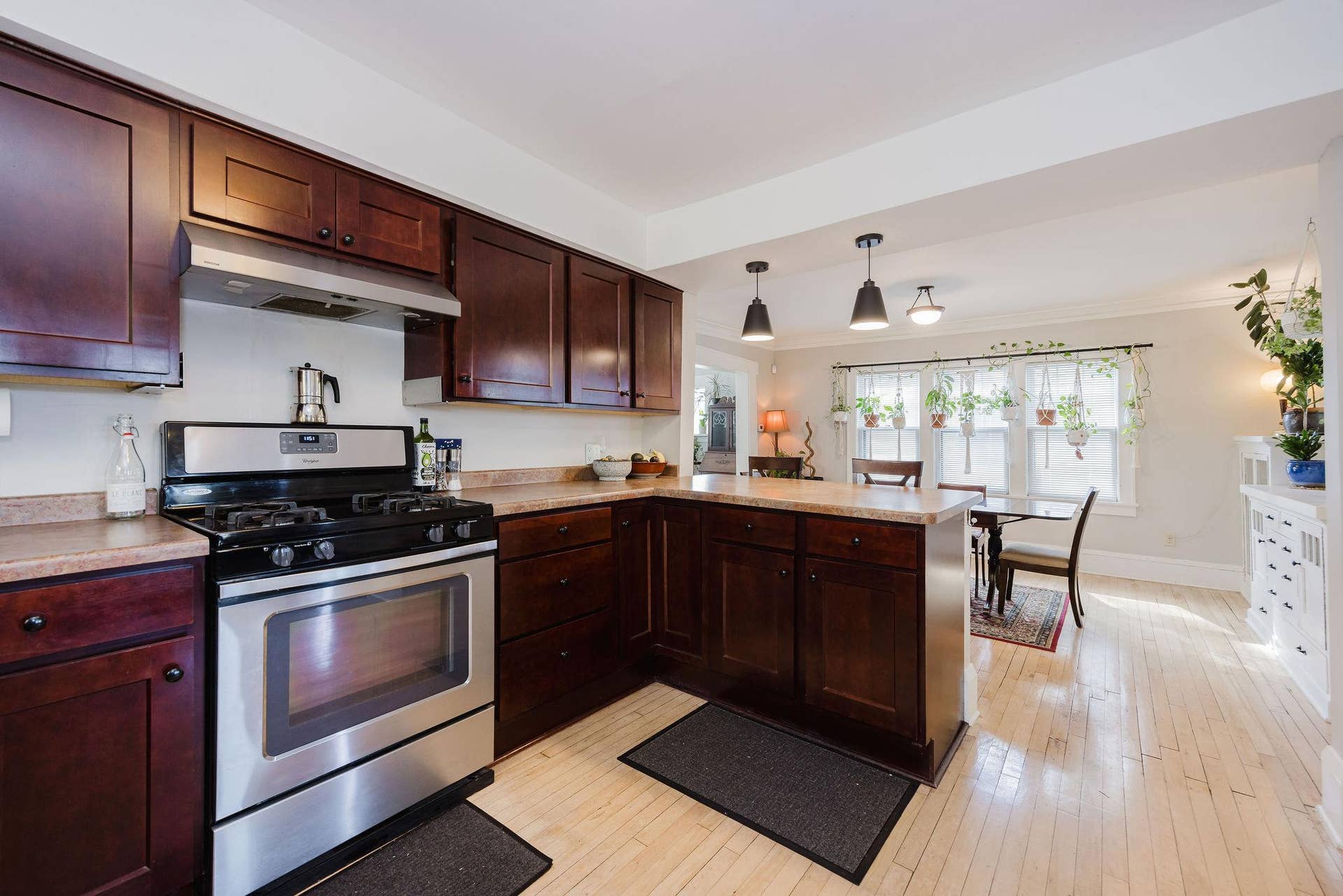 285 Queen Avenue N, 30, Minneapolis, MN 55405 7Z4A9177.jpg