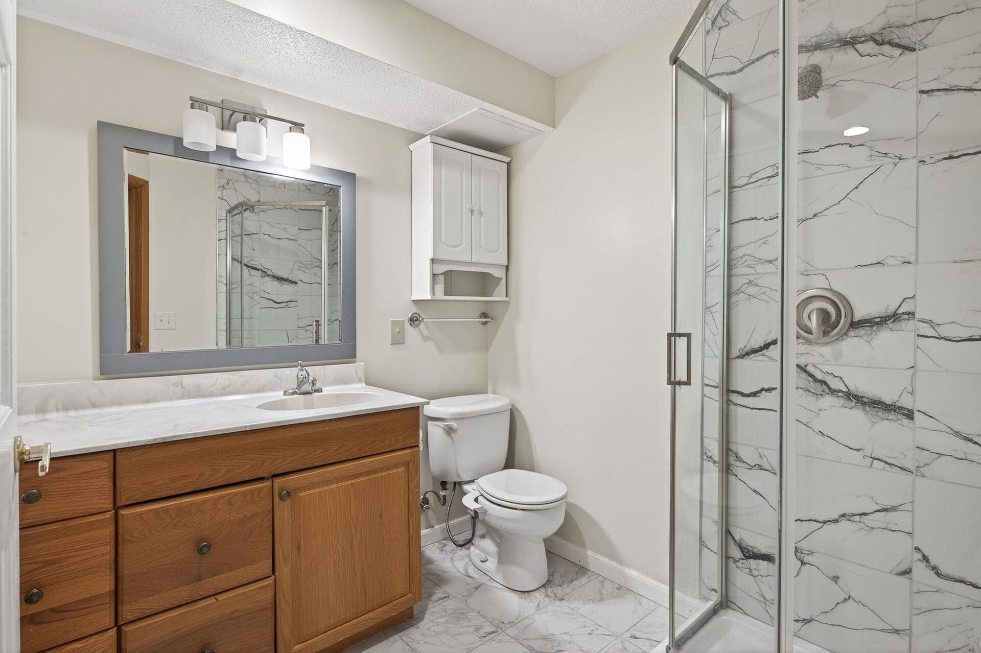 8057 Garfield Street NE, Spring Lake Park, MN 55432