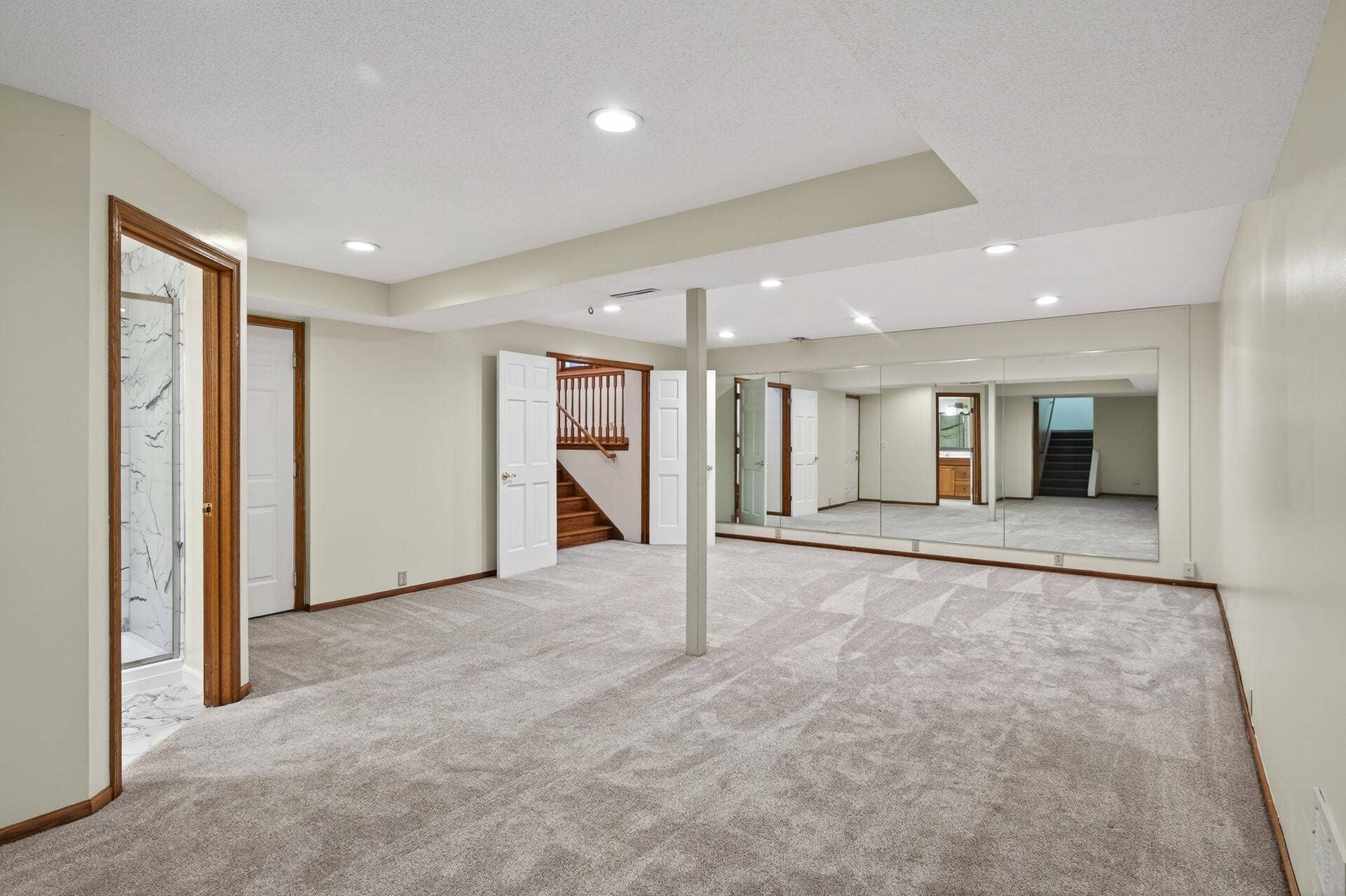 8057 Garfield Street NE, Spring Lake Park, MN 55432