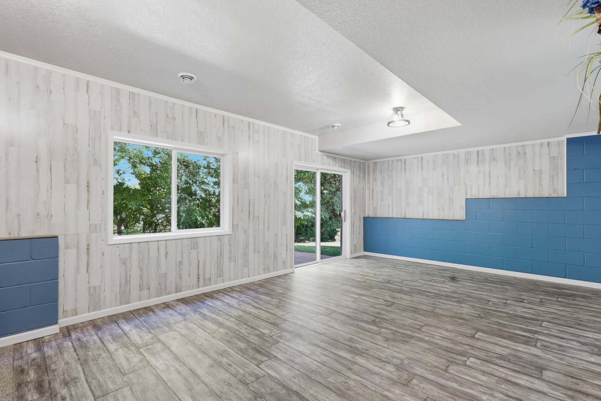 9142 Woodland Drive, Saint Bonifacius, MN 55375 Large Walkout Lower Level