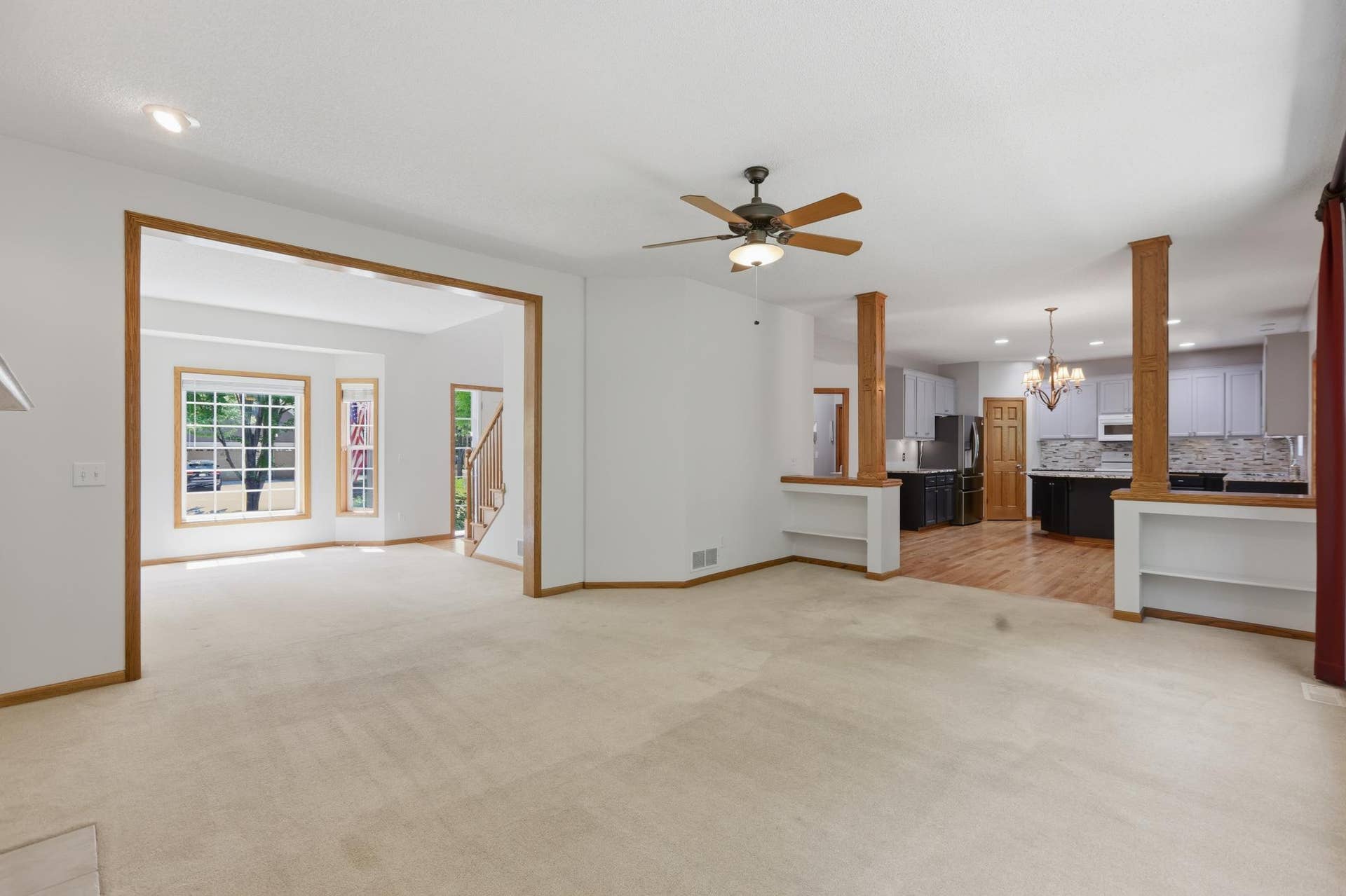 9142 Woodland Drive, Saint Bonifacius, MN 55375 Family Room