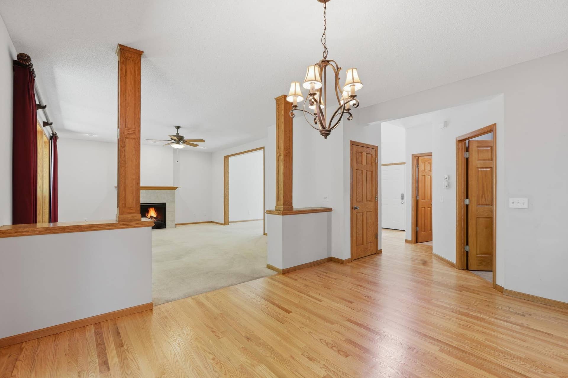 9142 Woodland Drive, Saint Bonifacius, MN 55375 Dining Area