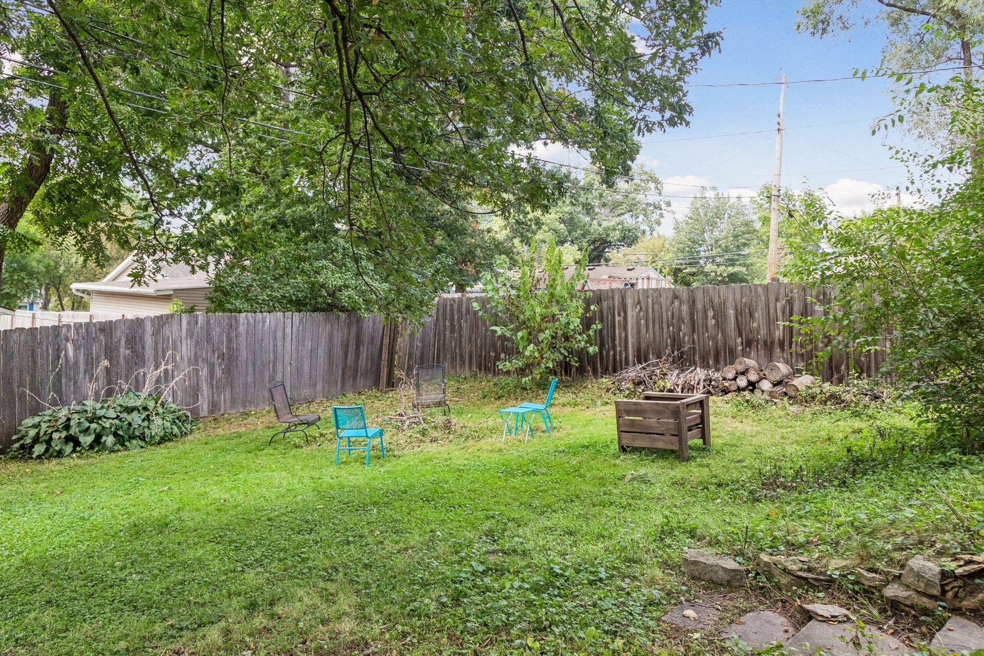 670 Goodwin Avenue N, Oakdale, MN 55128 670 Goodwin Avenue N, Oakdale, MN 55128