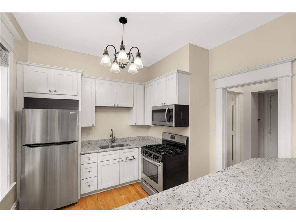 579 Summit Avenue, #105, 101, Saint Paul, MN 55102 579 Summit Avenue, #105, 101, Saint Paul, MN 55102