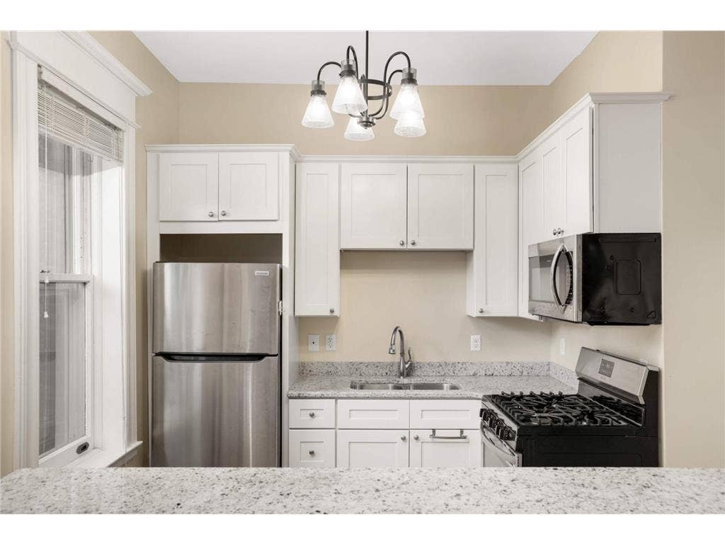 579 Summit Avenue, #105, 101, Saint Paul, MN 55102 579 Summit Avenue, #105, 101, Saint Paul, MN 55102