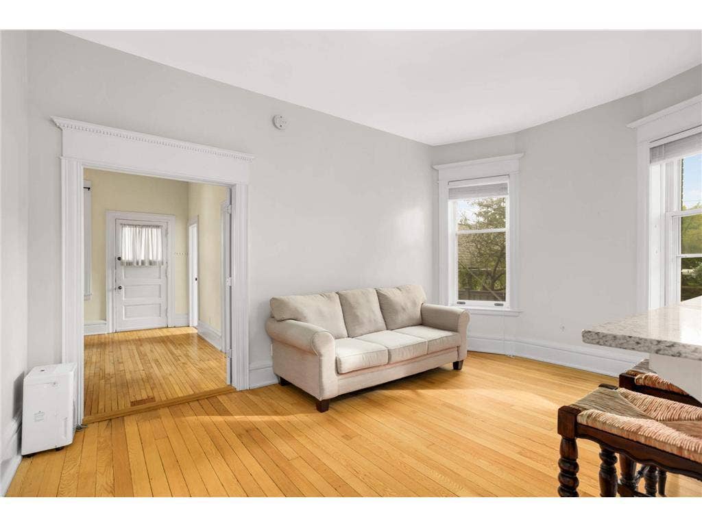579 Summit Avenue, #105, 101, Saint Paul, MN 55102 579 Summit Avenue, #105, 101, Saint Paul, MN 55102