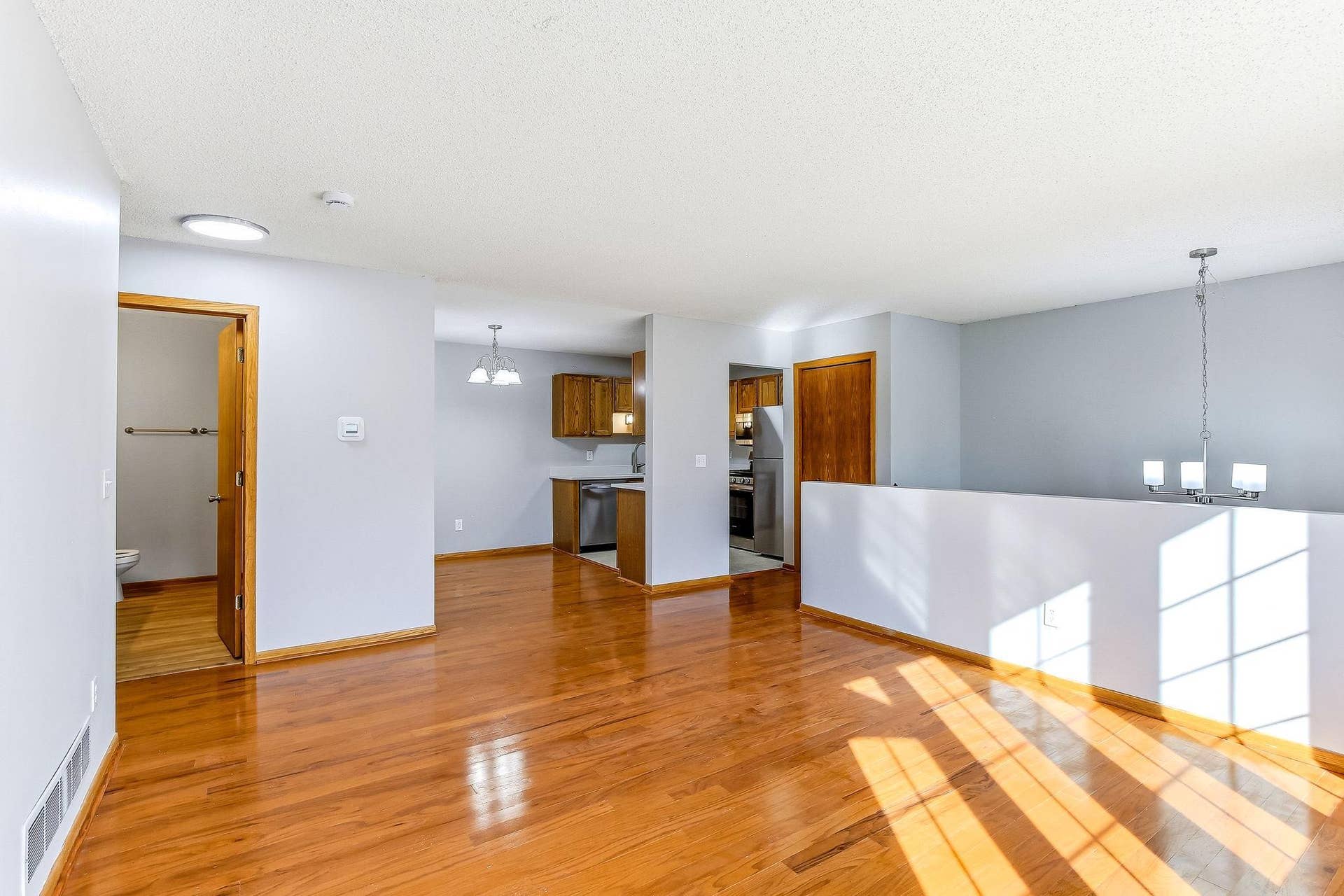 494 Appleblossom Lane, Shakopee, MN 55379 494 Appleblossom Lane, Shakopee, MN 55379