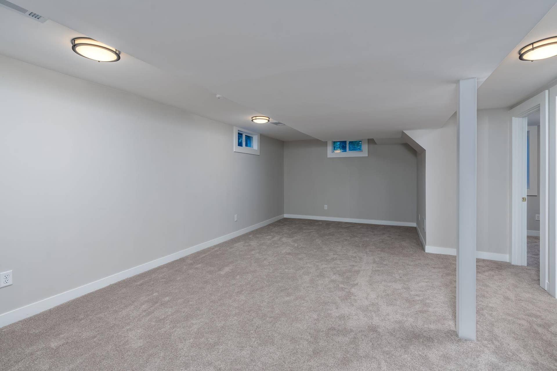 933 Thompson Ravine Road, Mankato, MN 56001 933 Thompson Ravine Road, Mankato, MN 56001