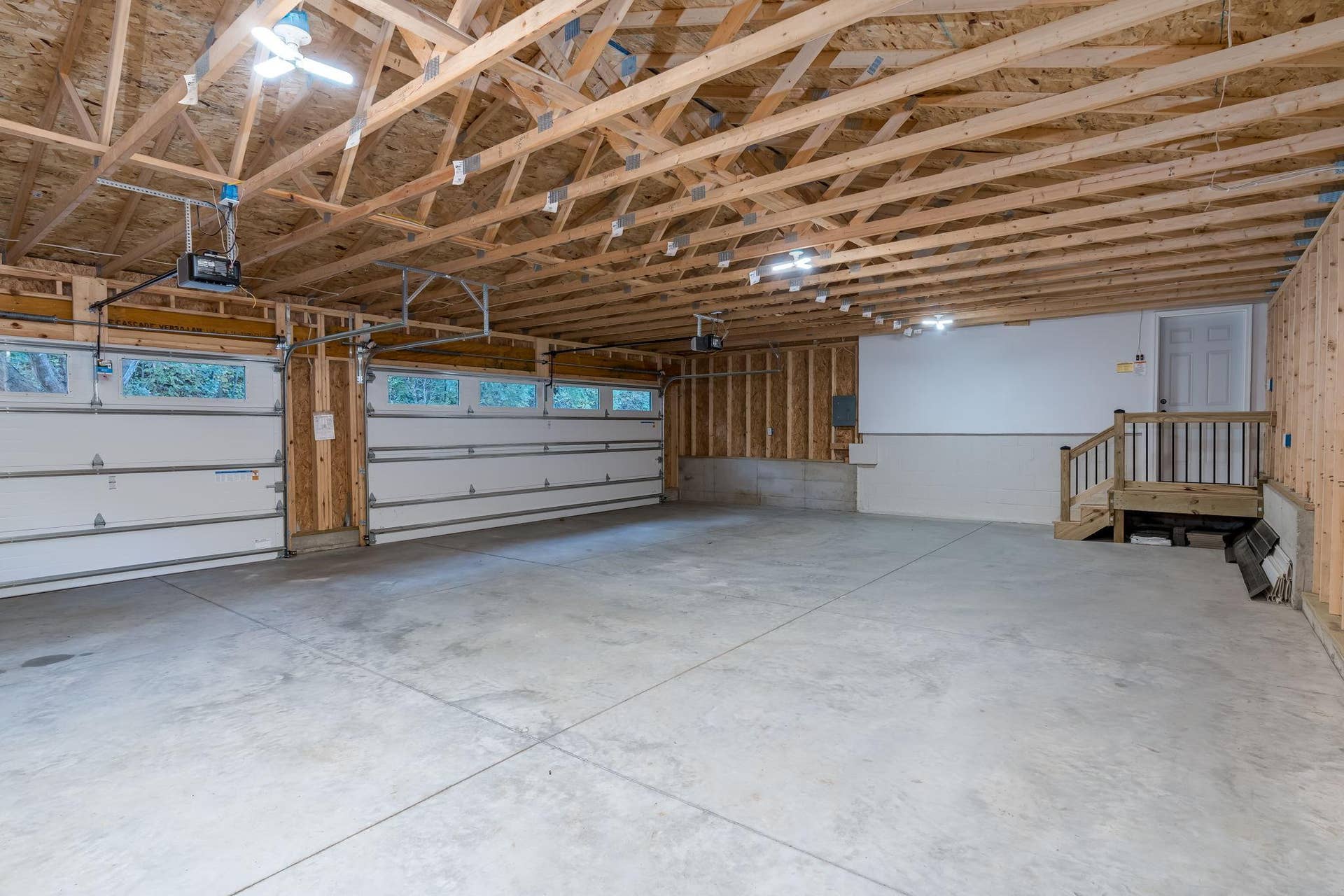 933 Thompson Ravine Road, Mankato, MN 56001 933 Thompson Ravine Road, Mankato, MN 56001