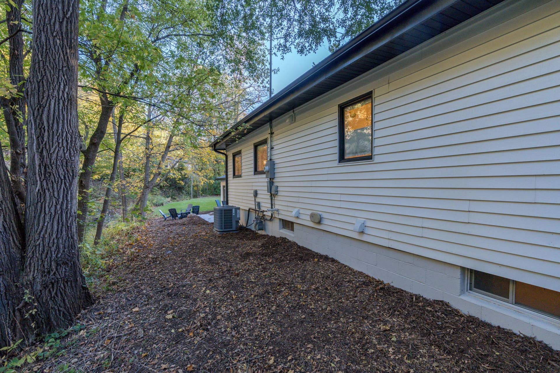 933 Thompson Ravine Road, Mankato, MN 56001 933 Thompson Ravine Road, Mankato, MN 56001
