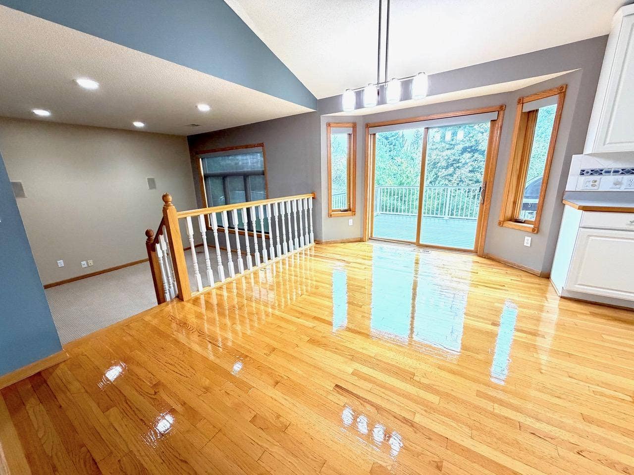 6585 Promontory Drive, Eden Prairie, MN 55346 Refinished Hardwood Floors in Kitchen / Dining Room Area