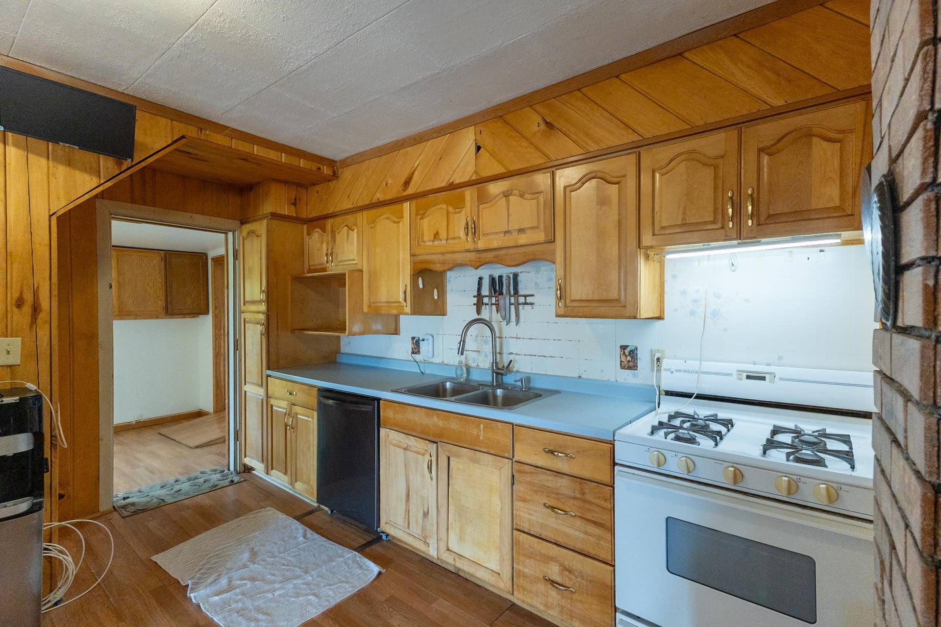 1311 3rd Street SE, Bemidji, MN 56601 1311 3rd St-19.jpg
