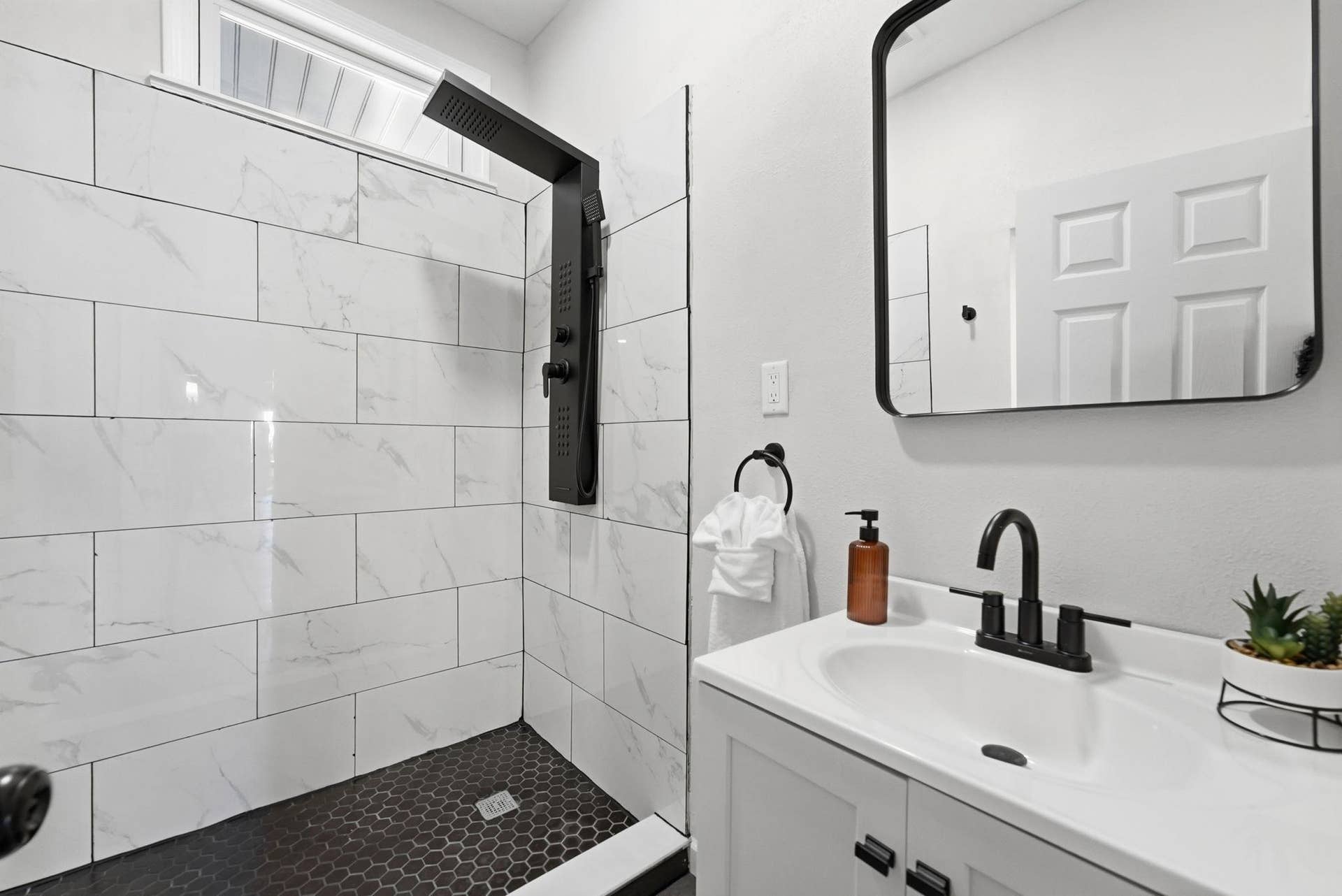 24-web-or-mls-DSC08386.jpg
