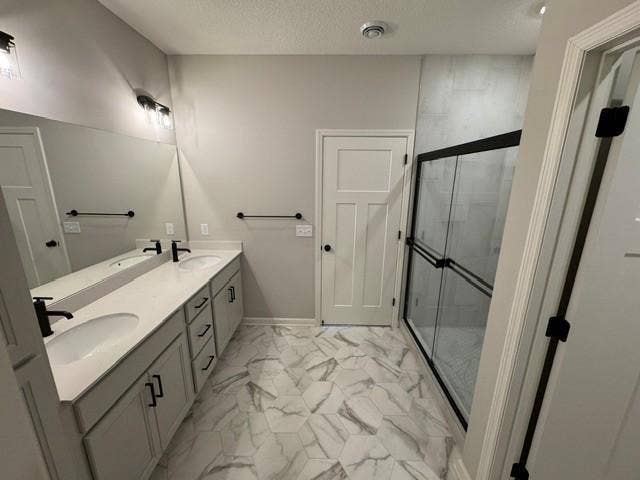 6132 158th Street N, Hugo, MN 55038 Magnolia - Owner's Suite Bath 1 - Lot 61.jpg