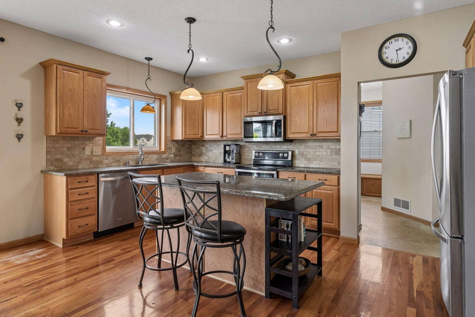 18618 Dunbury Avenue, Farmington, MN 55024