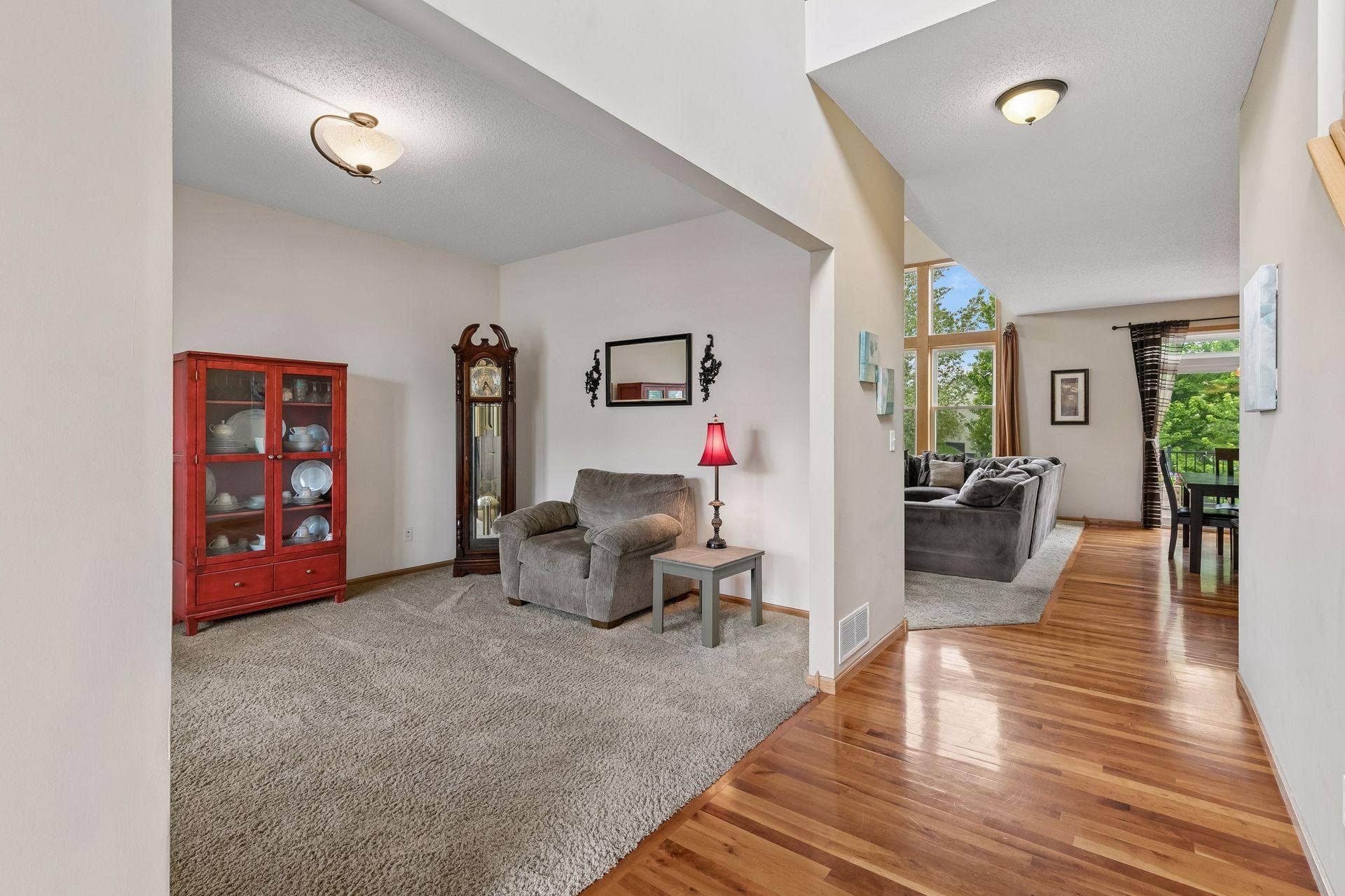 18618 Dunbury Avenue, Farmington, MN 55024