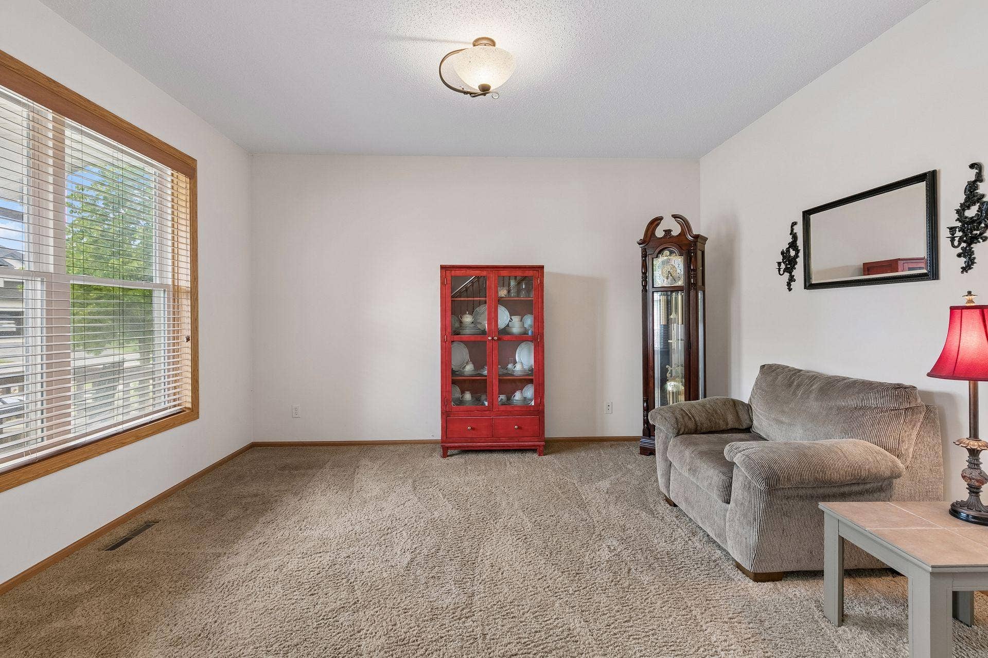 18618 Dunbury Avenue, Farmington, MN 55024