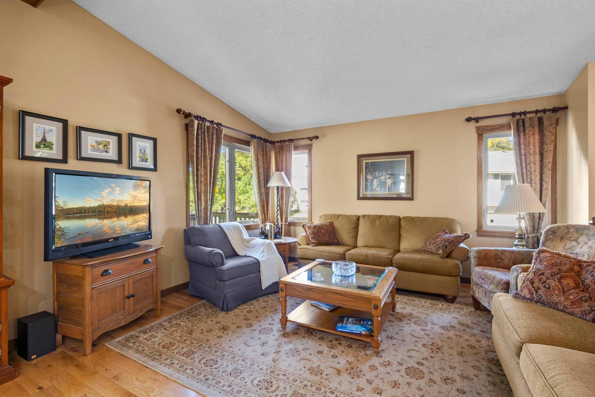 4146 Goldenrod Lane N, Plymouth, MN 55441 4146 Goldenrod Lane N, Plymouth, MN 55441