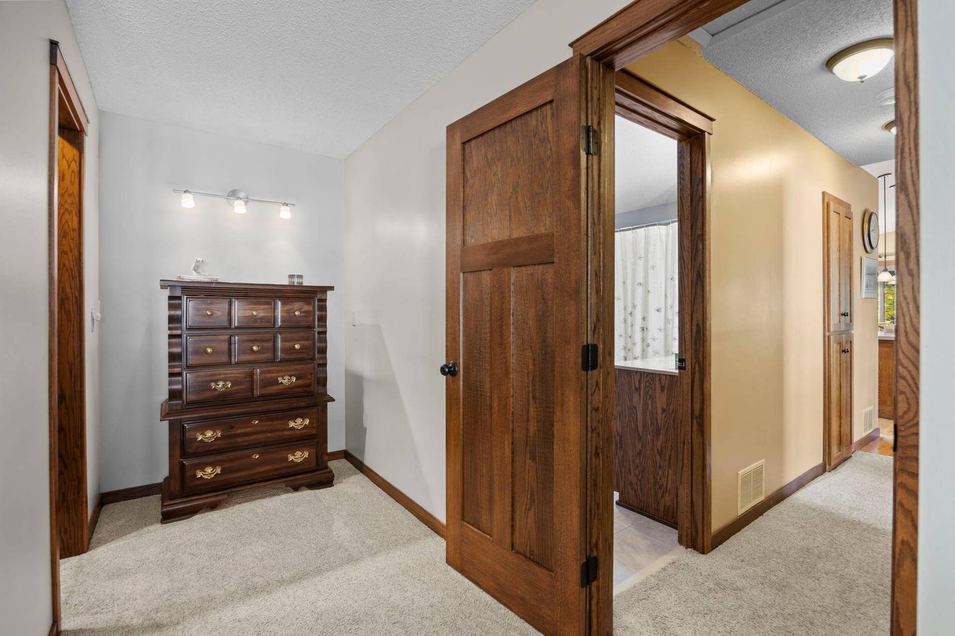 4146 Goldenrod Lane N, Plymouth, MN 55441 4146 Goldenrod Lane N, Plymouth, MN 55441