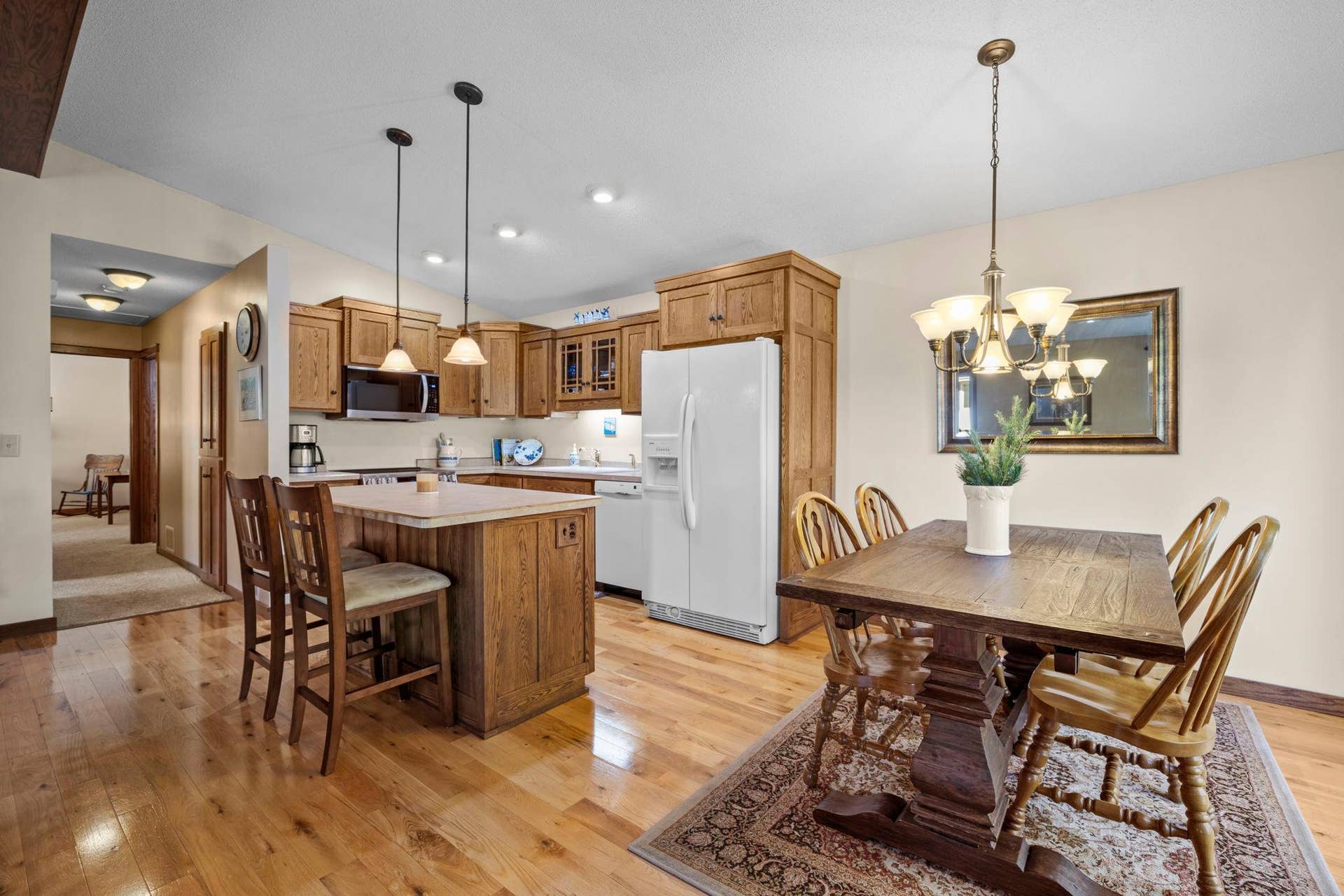 4146 Goldenrod Lane N, Plymouth, MN 55441 4146 Goldenrod Lane N, Plymouth, MN 55441