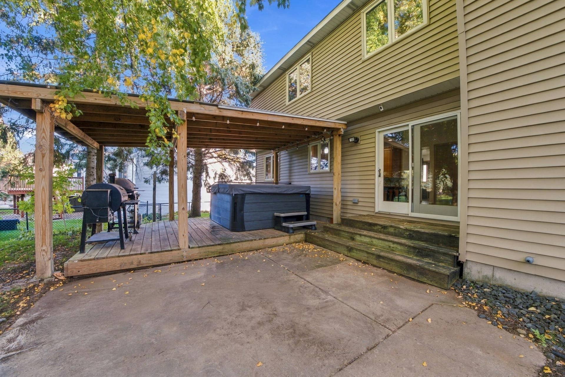 9078 Sierra Road, Woodbury, MN 55125 27-web-or-mls-_DSF1078.jpg