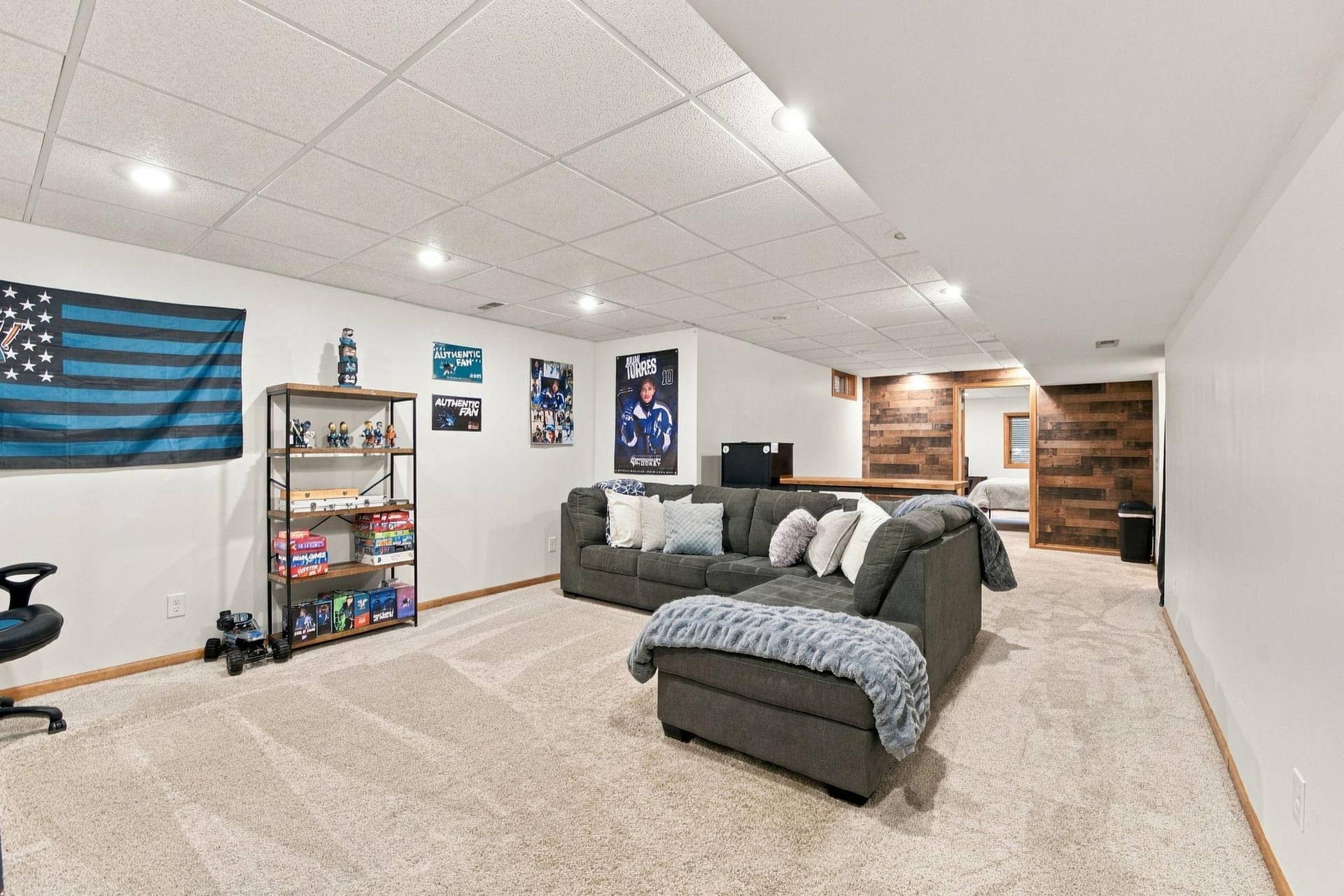 9078 Sierra Road, Woodbury, MN 55125 21-web-or-mls-_DSF1015.jpg