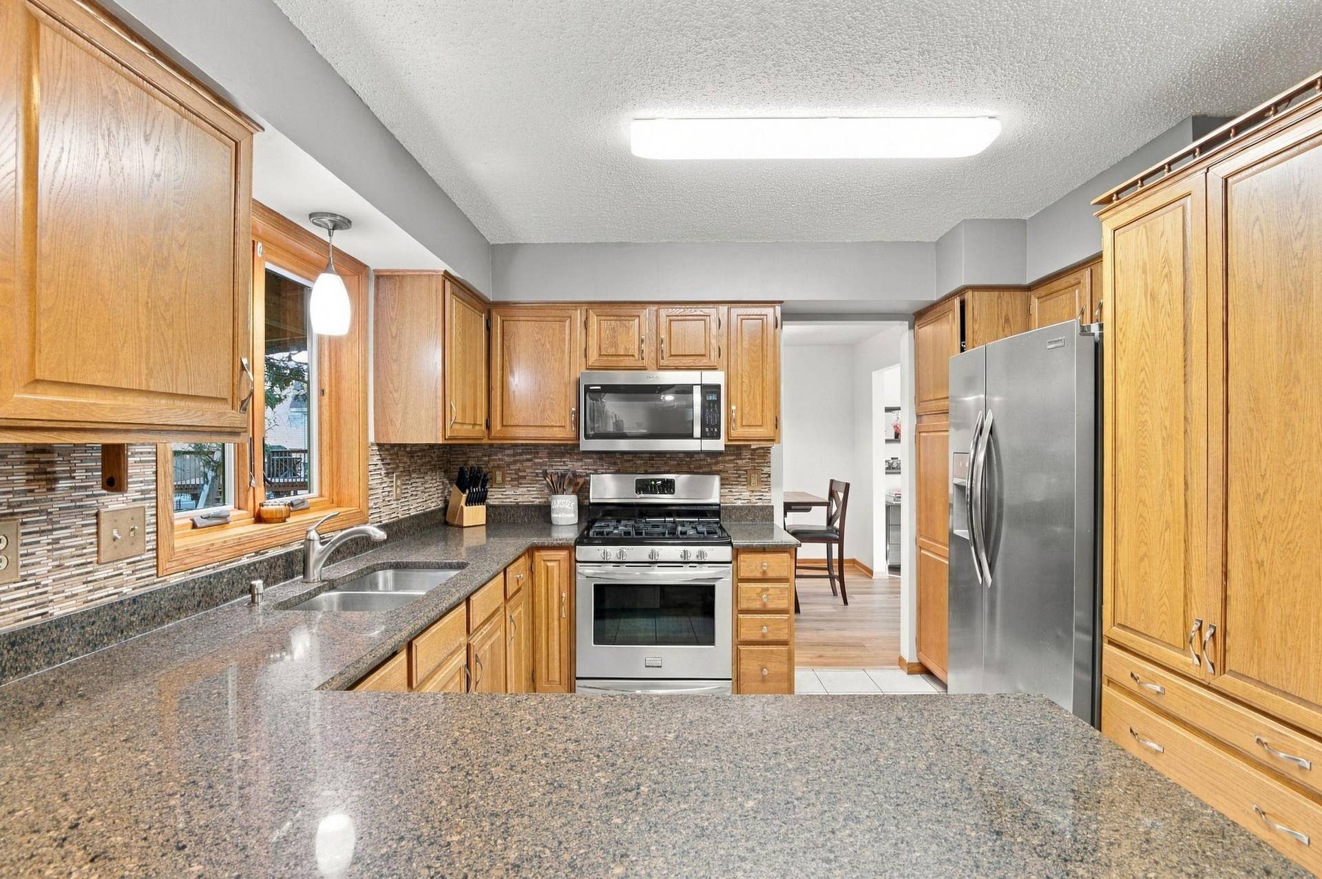 9078 Sierra Road, Woodbury, MN 55125 12-web-or-mls-_DSF1042.jpg