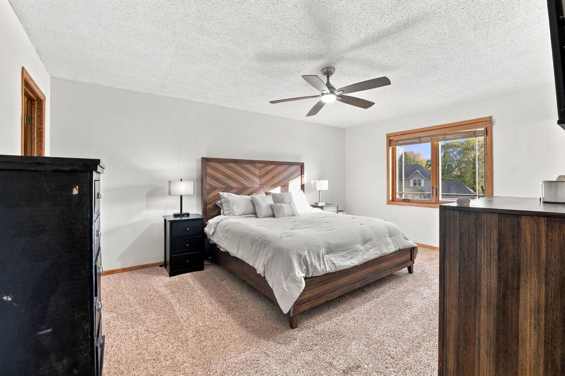 9078 Sierra Road, Woodbury, MN 55125 32-web-or-mls-_DSF0981.jpg