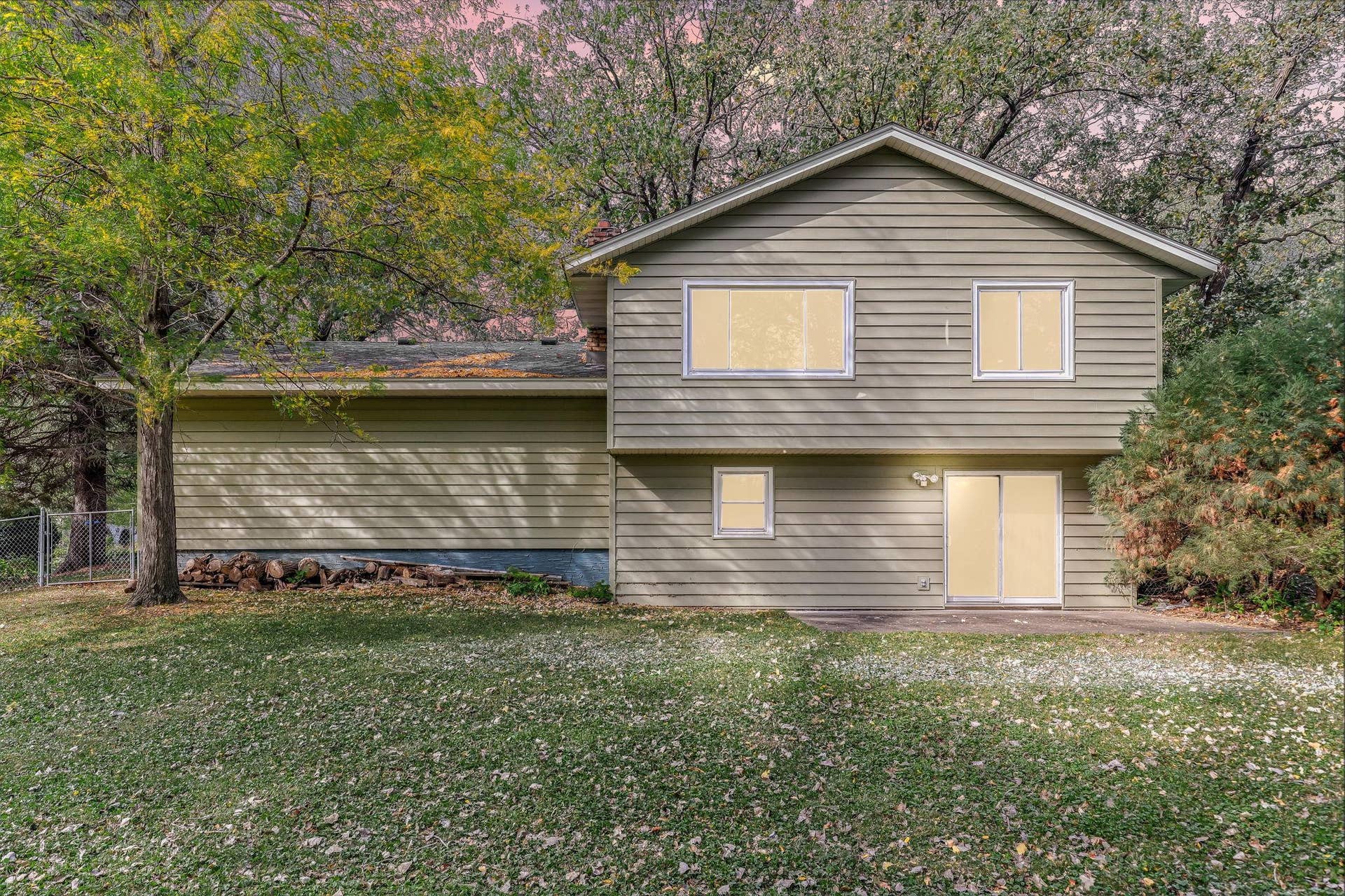 13205 W Manor Boulevard, Burnsville, MN 55337 13205 W Manor Boulevard, Burnsville, MN 55337