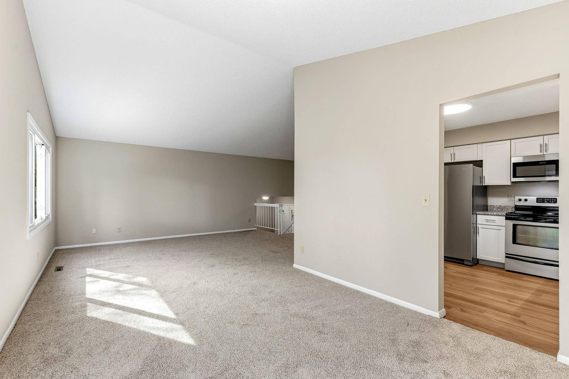 13205 W Manor Boulevard, Burnsville, MN 55337 13205 W Manor Boulevard, Burnsville, MN 55337