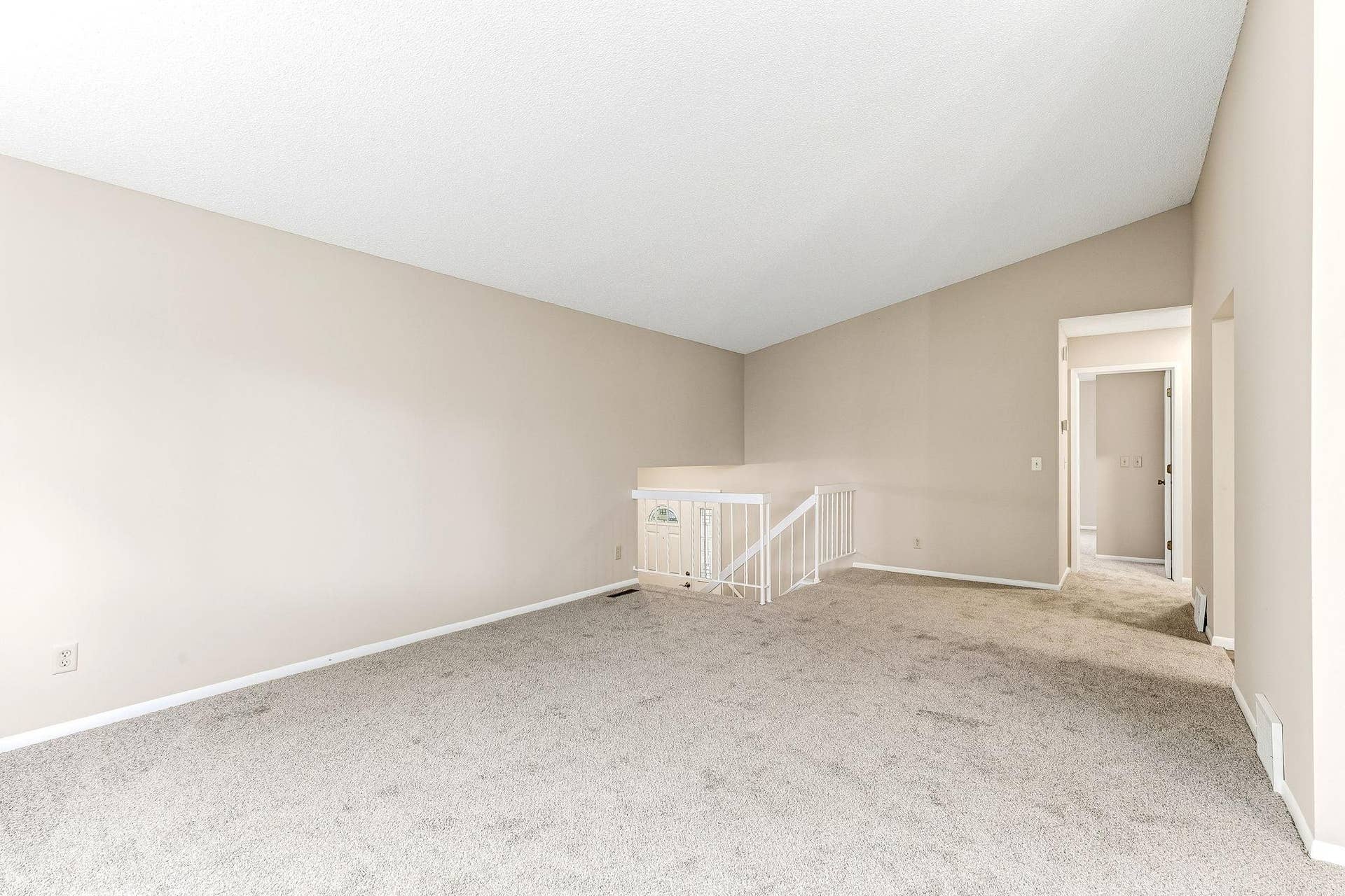13205 W Manor Boulevard, Burnsville, MN 55337 13205 W Manor Boulevard, Burnsville, MN 55337